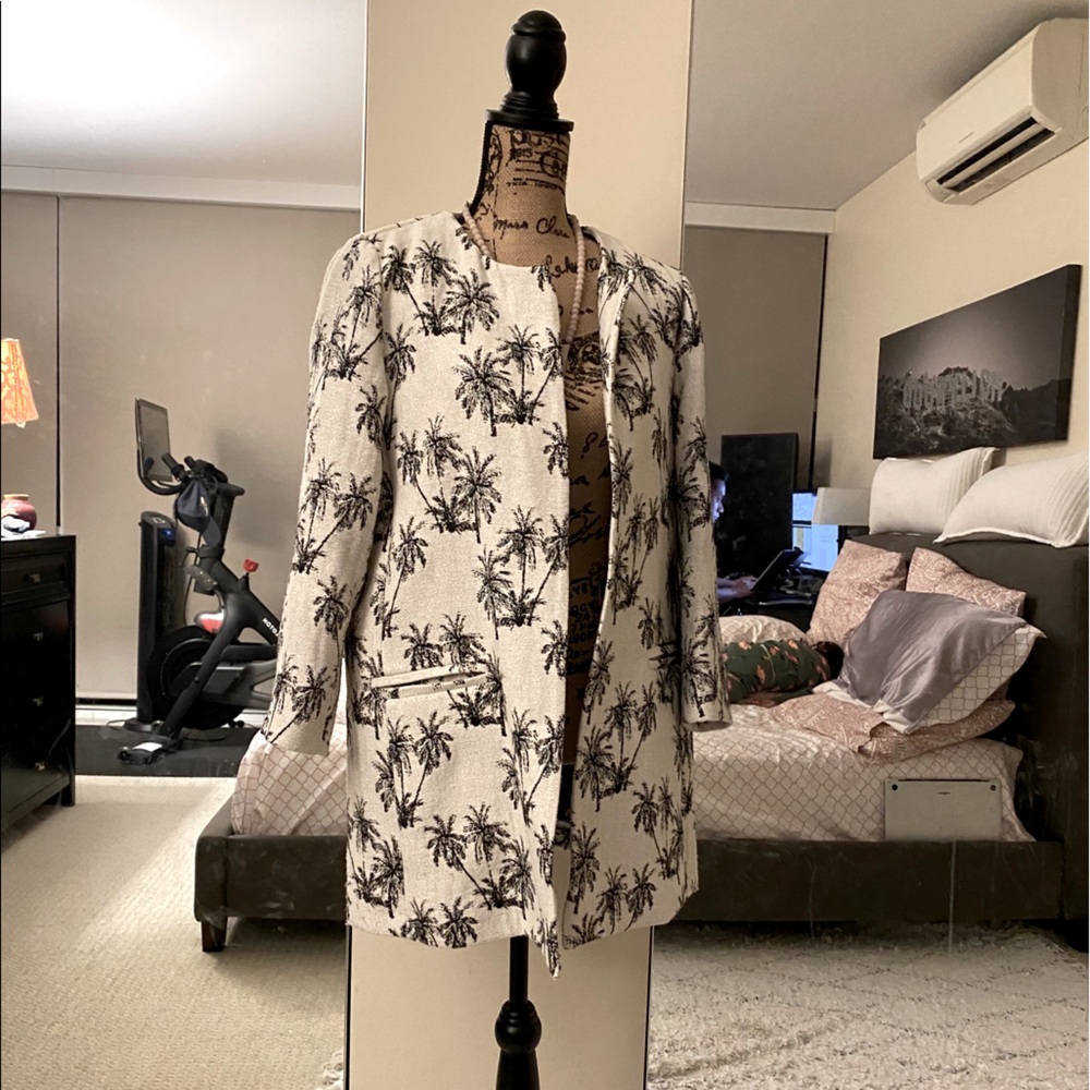 Like New Zara Basic Jacket - Xl - image 1